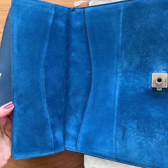 Gucci Dyonisus Handbag - Picture 7 of 16